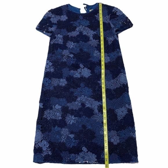 LONDON 'Lian' Print Lace Shift Dress - Picture 11 of 14